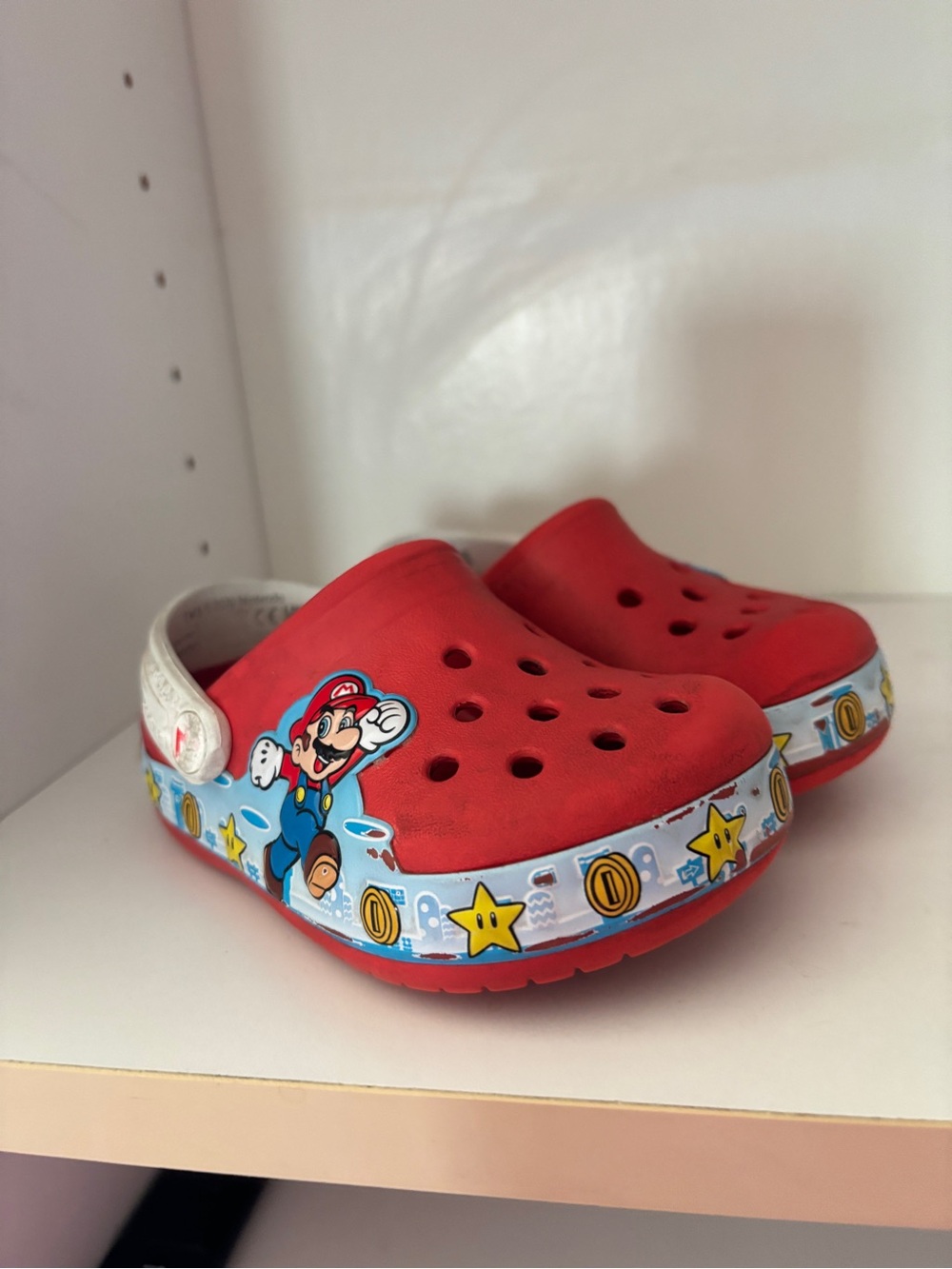 Super Mario Kids Crocs C7
